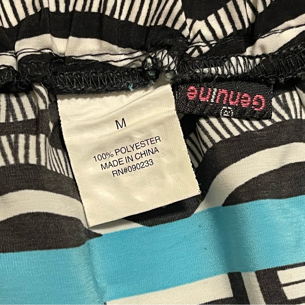 VOLCOM Women's Swim Cover Pull-on Shorts Black White & Turquoise Print Medium - Picture 5 of 9